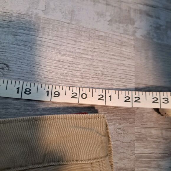 NWT Wrangler Cargo Fleece Lined Pants Men's 42x28 Beige Khaki Relaxed Fit - Picture 7 of 12